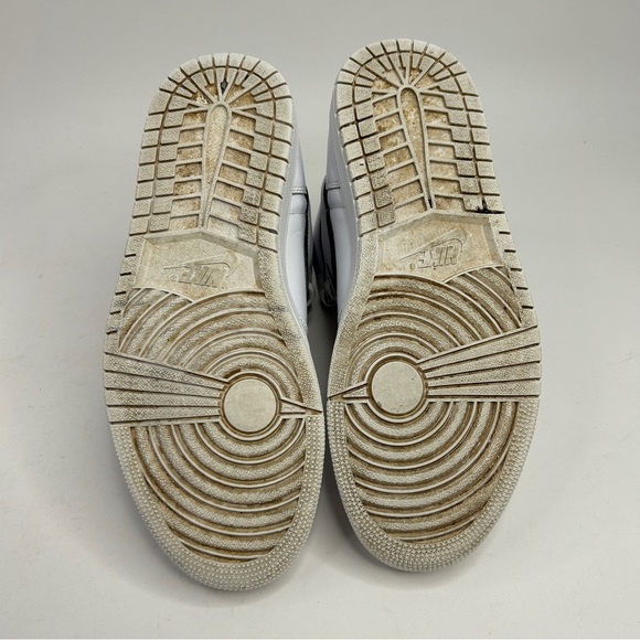 Nike Air Jordan 1 High Retro OG “White Yin Yang” 2023 - Picture 7 of 7